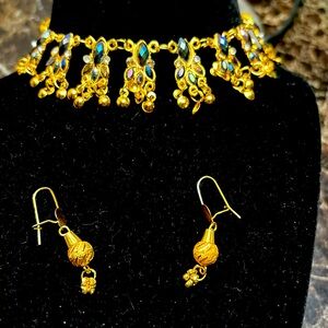 Women’s jwellery! Necklace set! Blue gems